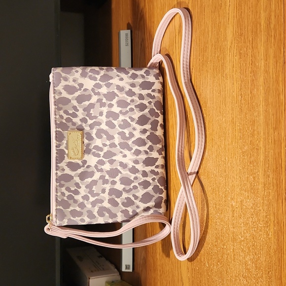 Betsey Johnson Crossbody Handbag main image 0